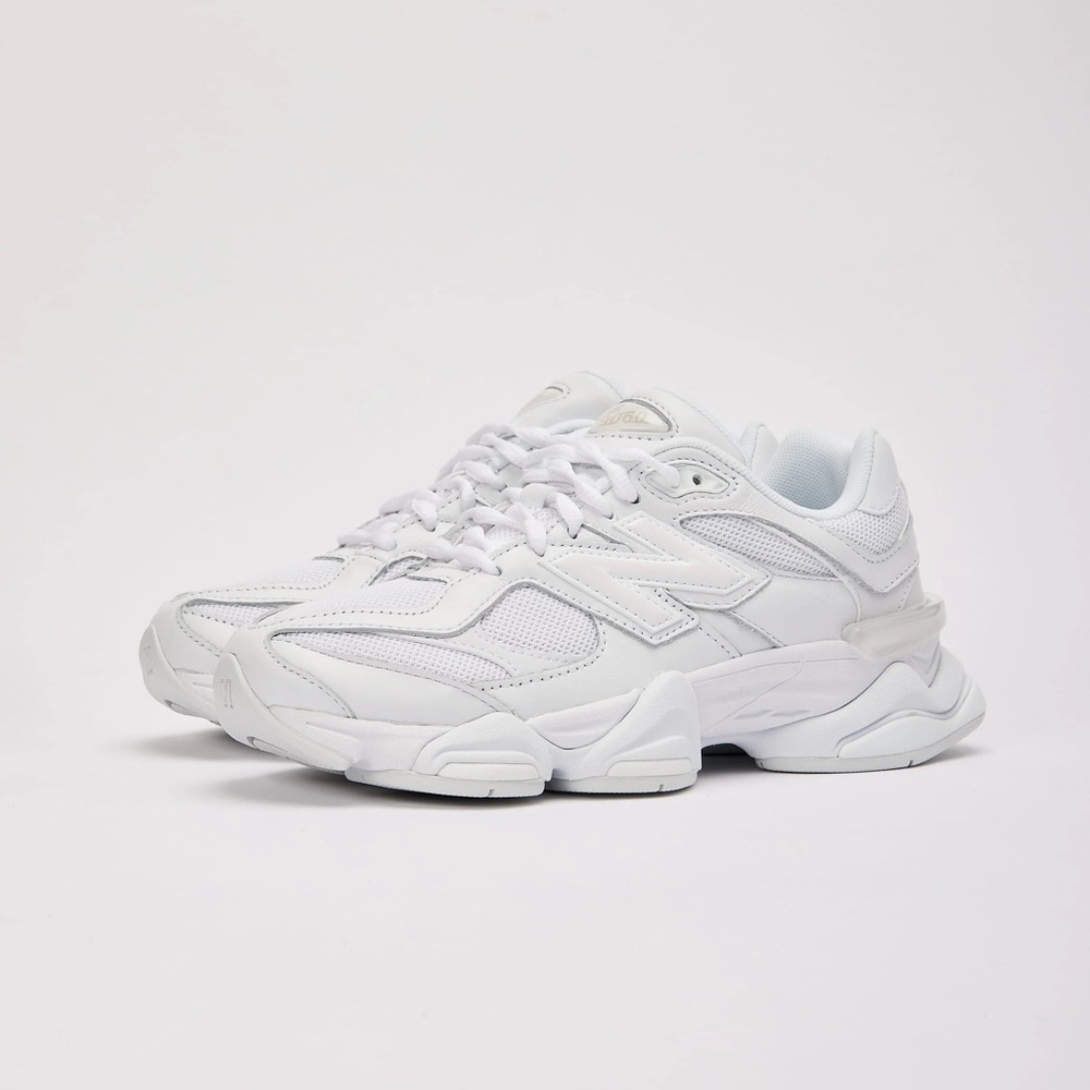 New Balance Triple White 9060